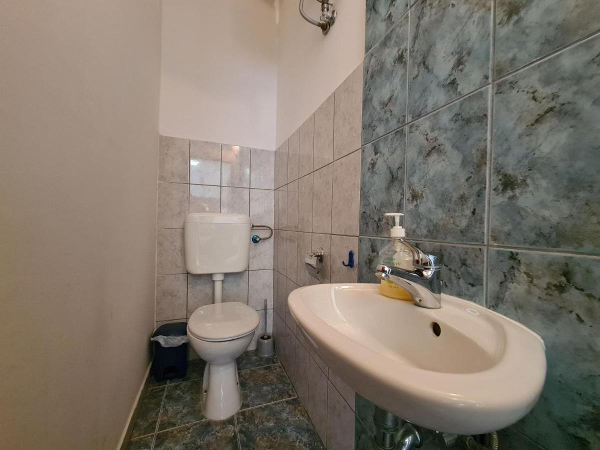 Apartments Mare 826 พูลา ภายนอก รูปภาพ