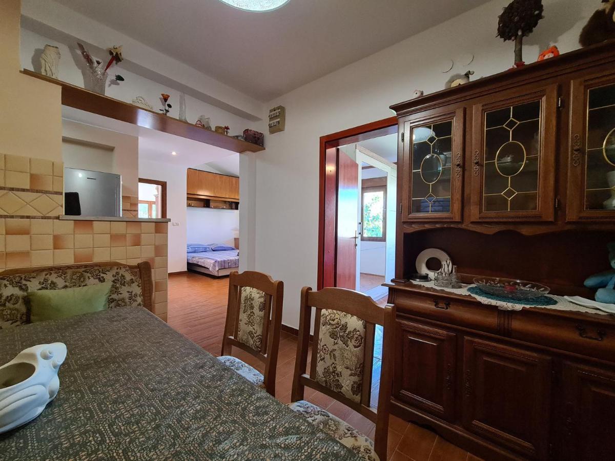 Apartments Mare 826 พูลา ภายนอก รูปภาพ